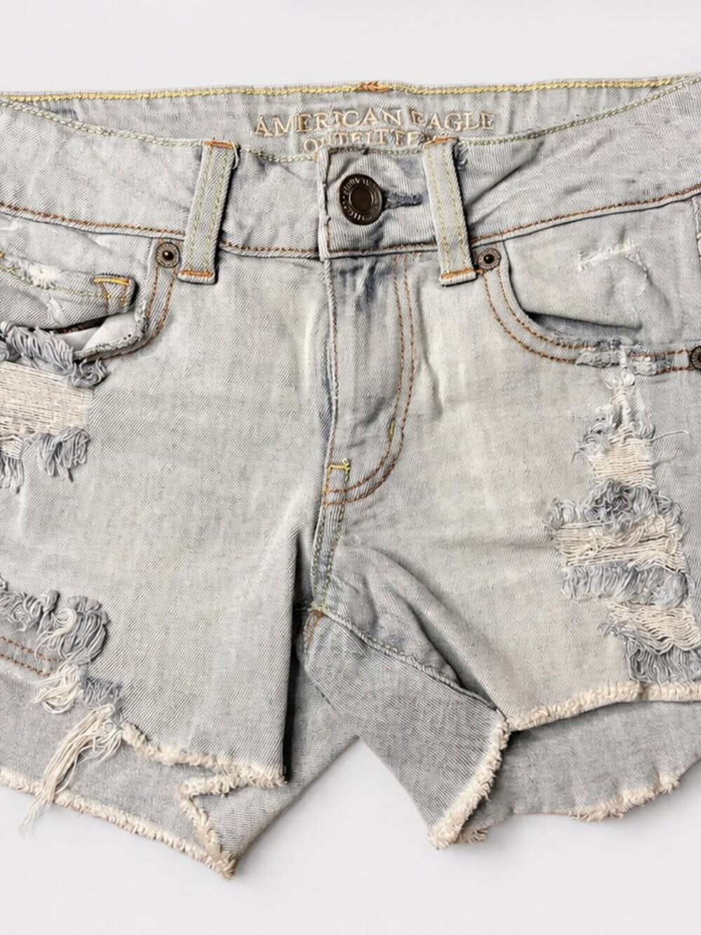 Vintage 2000’s American Eagle Stretch Jean Shorts